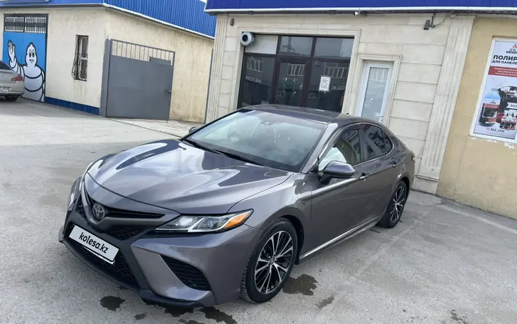 Toyota Camry 2019 года за 11 000 000 тг. в Актау