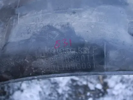 Передни подкрыльник правый на Subaru Forester c 2014 года за 10 000 тг. в Астана