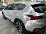 Hyundai Santa Fe 2020 года за 13 500 000 тг. в Уральск