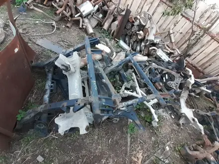 Балка рычаг привод стойки за 20 000 тг. в Костанай