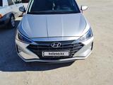 Hyundai Elantra 2019 годаүшін8 500 000 тг. в Айтеке би