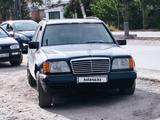 Mercedes-Benz E 320 1994 годаfor1 600 000 тг. в Кордай