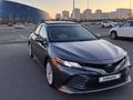 Toyota Camry 2017 года за 14 700 000 тг. в Астана – фото 2