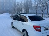 ВАЗ (Lada) Granta 2190 2021 года за 4 900 000 тг. в Усть-Каменогорск – фото 2