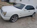 Mercedes-Benz E 280 1996 годаүшін1 150 000 тг. в Актау – фото 4