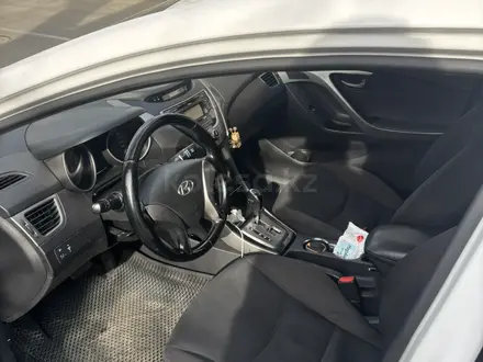 Hyundai Elantra 2013 года за 4 700 000 тг. в Актобе