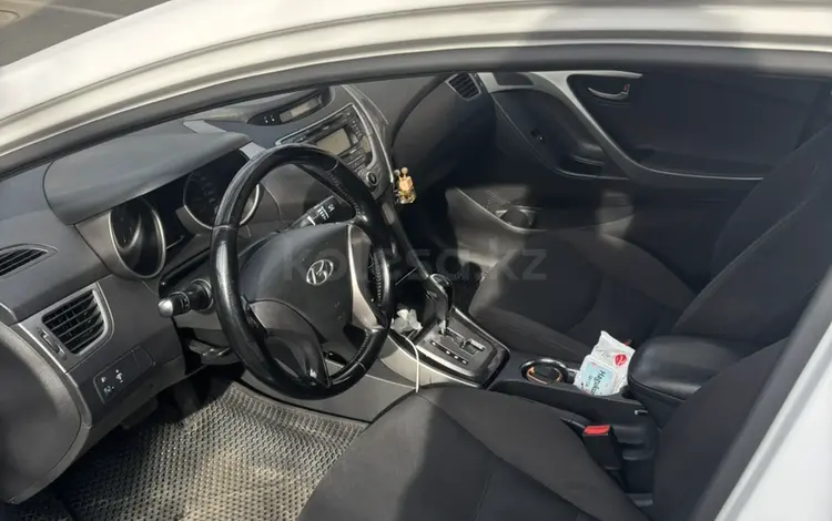 Hyundai Elantra 2013 года за 4 700 000 тг. в Актобе