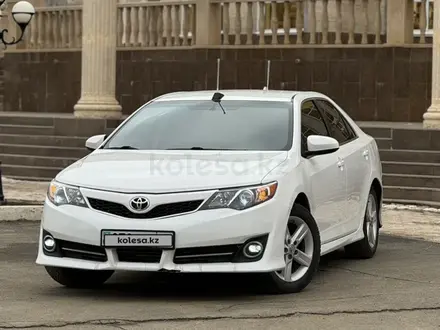 Toyota Camry 2014 года за 8 000 000 тг. в Уральск – фото 3