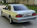 Mercedes-Benz E 200 2000 года за 2 800 000 тг. в Алматы