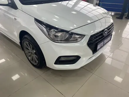 Hyundai Accent 2018 года за 7 000 000 тг. в Актау – фото 4