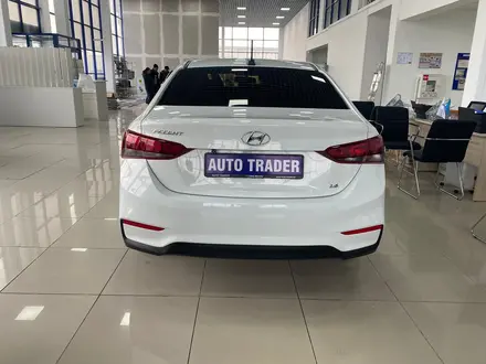 Hyundai Accent 2018 года за 7 000 000 тг. в Актау – фото 5