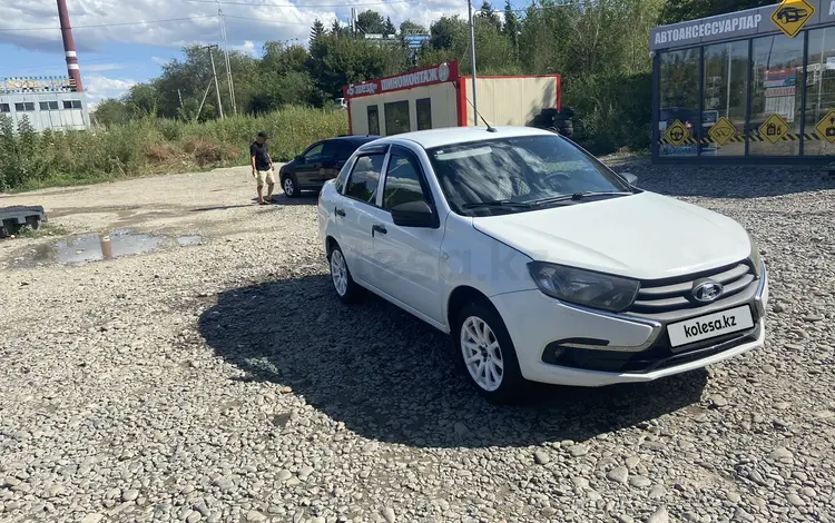 ВАЗ (Lada) Granta 2190 2019 годаүшін3 100 000 тг. в Усть-Каменогорск