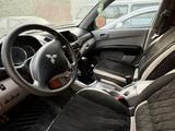 Mitsubishi L200 2008 года за 3 000 000 тг. в Усть-Каменогорск – фото 2