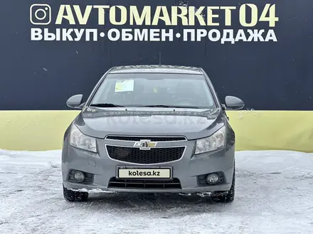 Chevrolet Cruze 2011 года за 3 300 000 тг. в Актобе – фото 2