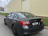 Subaru Legacy 2018 года за 4 500 000 тг. в Атырау – фото 2