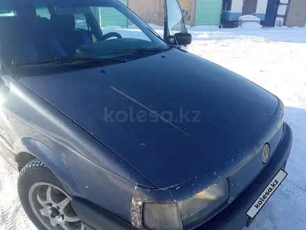 Volkswagen Passat 1993 года за 1 250 000 тг. в Астана – фото 4