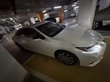 Lexus ES 250 2021 года за 21 000 000 тг. в Астана – фото 3