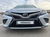 Toyota Camry 2020 года за 13 300 000 тг. в Талдыкорган – фото 4