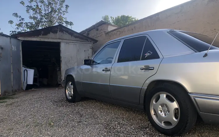 Mercedes-Benz E 320 1993 года за 2 500 000 тг. в Туркестан