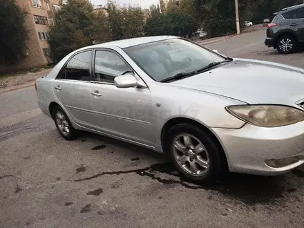 Toyota Camry 2004 года за 3 900 000 тг. в Тараз – фото 2