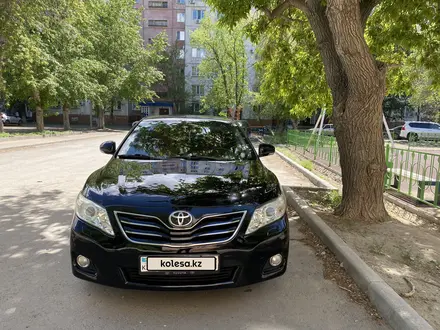 Toyota Camry 2011 года за 8 350 000 тг. в Павлодар – фото 2