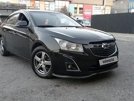 Chevrolet Cruze 2013 года за 3 800 000 тг. в Шымкент