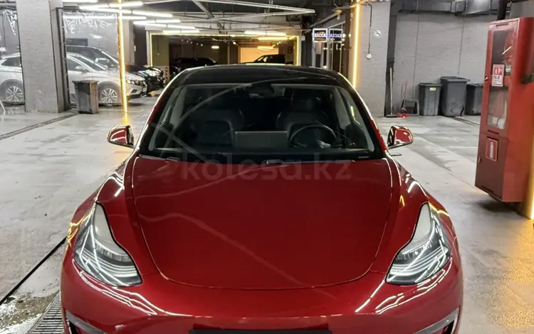 Tesla Model 3 2020 года за 8 000 000 тг. в Алматы