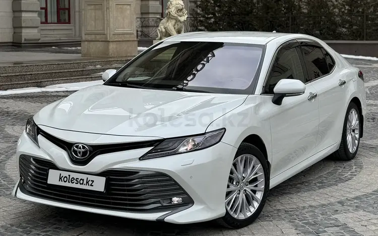 Toyota Camry 2019 годаүшін14 700 000 тг. в Алматы