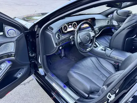 Mercedes-Benz S 500 2015 года за 22 500 000 тг. в Алматы – фото 17