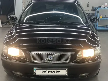 Volvo V70 2001 года за 4 500 000 тг. в Алматы – фото 2