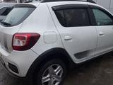 Renault Sandero Stepway 2017 года за 5 600 000 тг. в Актобе – фото 3