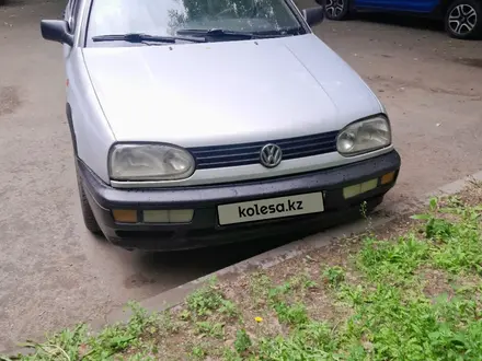 Volkswagen Golf 1993 года за 1 250 000 тг. в Уральск – фото 2