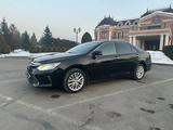 Toyota Camry 2016 годаүшін12 900 000 тг. в Алматы – фото 2