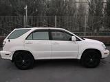 Lexus RX 300 1999 года за 3 800 000 тг. в Астана – фото 2