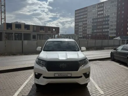 Toyota Land Cruiser Prado 2022 года за 31 200 000 тг. в Астана
