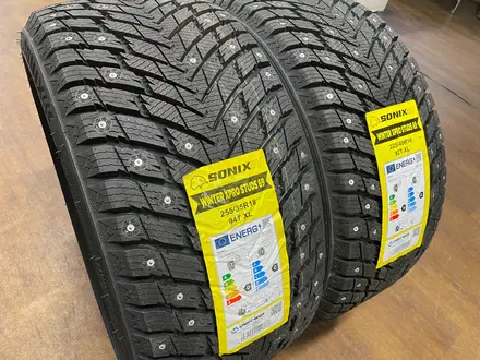 255/35r18 и 225/40r18 Sonix Winter Xpro Studs 69 за 160 000 тг. в Астана