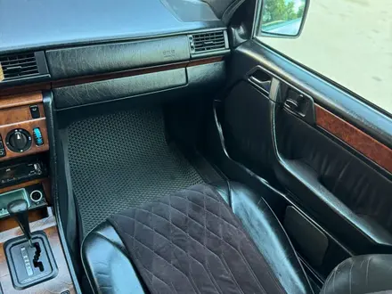 Mercedes-Benz E 320 1995 года за 4 500 000 тг. в Алматы – фото 12