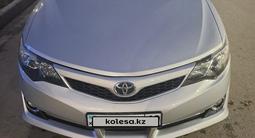 Toyota Camry 2013 года за 9 800 000 тг. в Алматы – фото 3