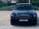 Mercedes-Benz E 200 1996 года за 2 400 000 тг. в Атырау