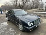 Mercedes-Benz E 240 1997 года за 2 500 000 тг. в Алматы – фото 3