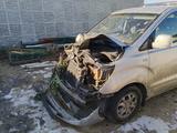Hyundai Starex 2009 года за 2 700 000 тг. в Кульсары – фото 5