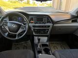 Hyundai Sonata 2014 года за 6 400 000 тг. в Туркестан – фото 2