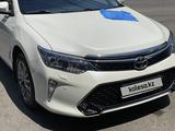 Toyota Camry 2017 годаfor13 850 000 тг. в Шымкент
