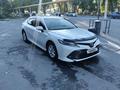 Toyota Camry 2019 годаүшін11 800 000 тг. в Алматы – фото 2