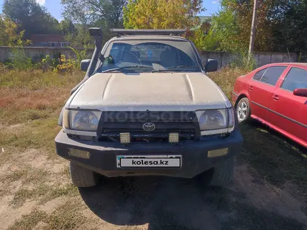 Toyota Hilux Surf 1998 года за 4 300 000 тг. в Уральск – фото 2