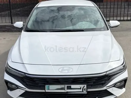 Hyundai Elantra 2023 года за 10 350 000 тг. в Павлодар