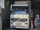 Volvo  FH 1999 годаүшін21 000 000 тг. в Актобе – фото 2