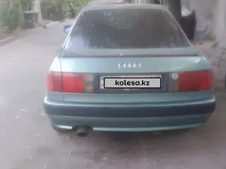 Audi 80