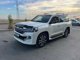 Toyota Land Cruiser 2019 года за 39 500 000 тг. в Астана – фото 2