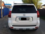 Toyota Land Cruiser Prado 2010 года за 14 500 000 тг. в Атырау – фото 2